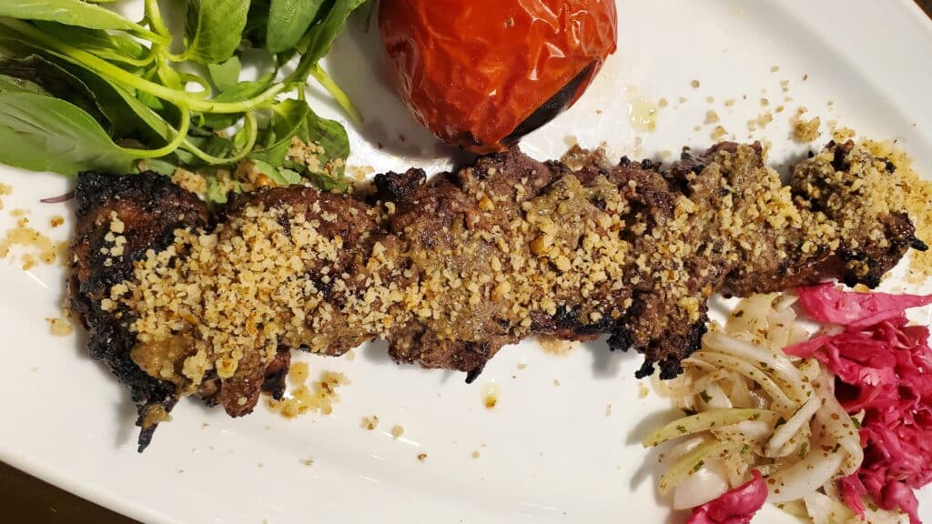 que manger guilan - kabab torsh